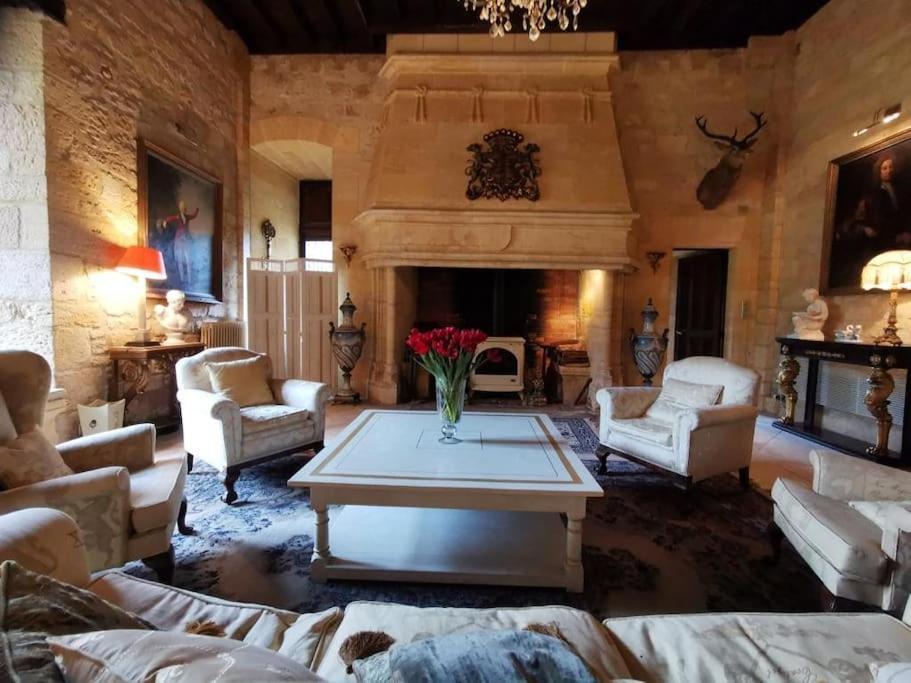 Chateau De Clerans Saint-Leon-sur-Vezere Exterior foto